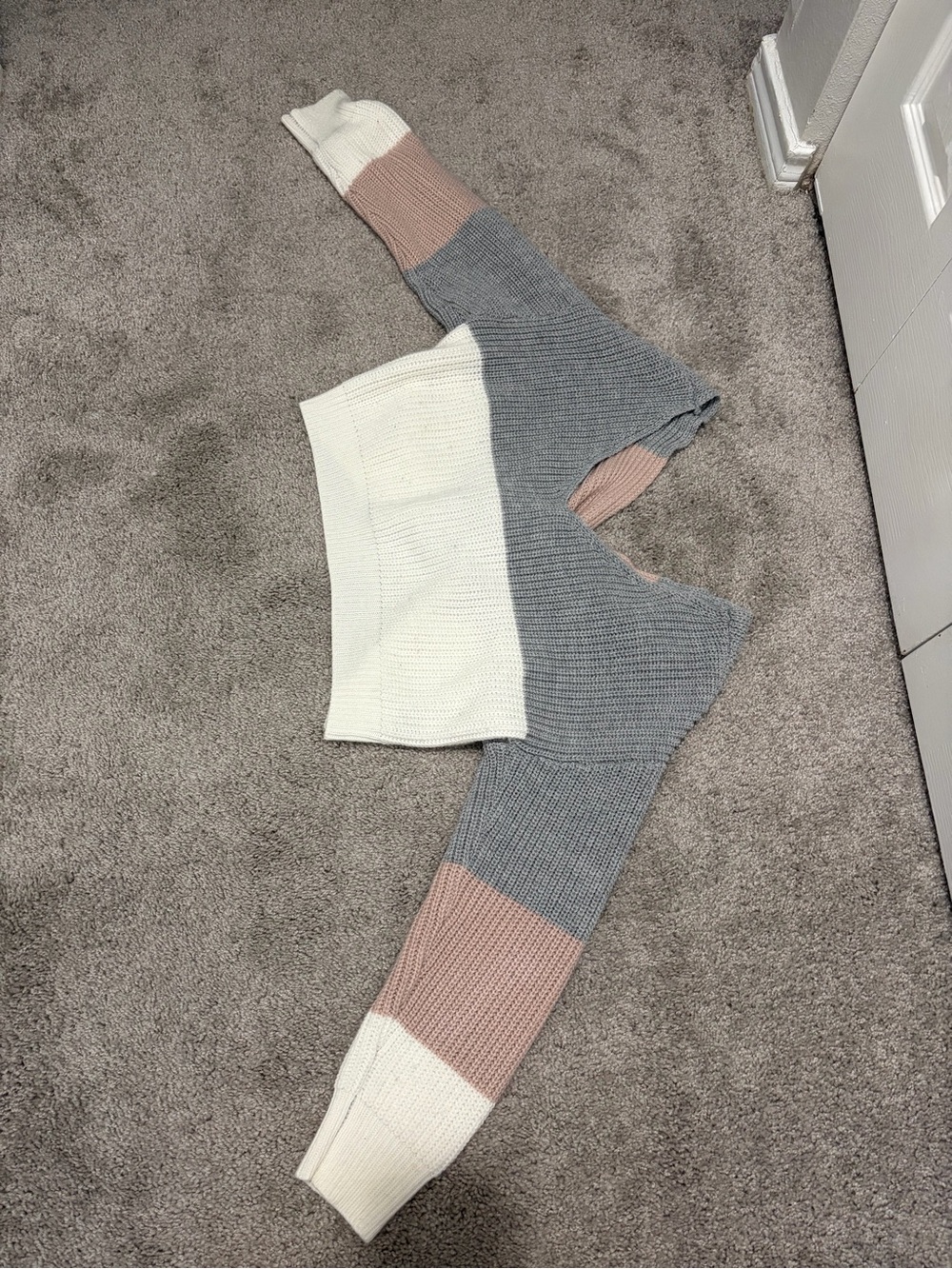 Colorblock Cropped Knit Sweater - White, Gray & Blush
